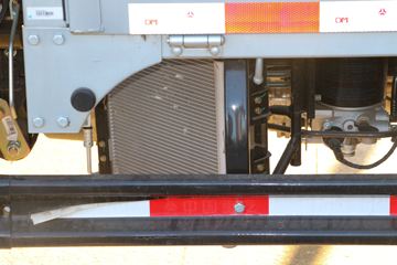 �й�����HOWO С˧ 130���� 4X2 3.6�׵�������С��ͼƬ