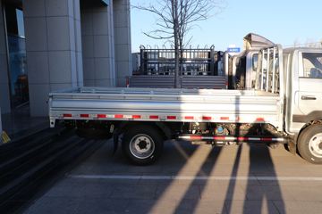 �й�����HOWO С˧ 130���� 4X2 3.6�׵�������С��ͼƬ