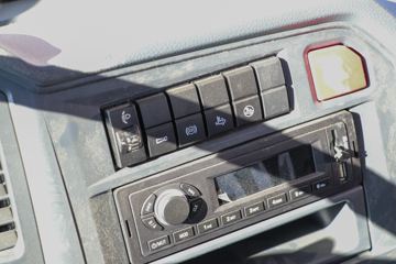 �й�����HOWO ���� 2019�� 130���� 4.15�׵��Ų�դ�Ῠ(խ��)(ZZ5047CCYF3314F143)ͼƬ