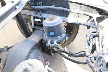 �й�����HOWO ���� 2019�� 130���� 4.15�׵��Ų�դ�Ῠ(խ��)(ZZ5047CCYF3314F143)ͼƬ