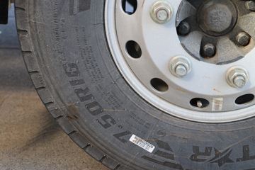 �й�����HOWO ͳ˧ 130���� 4.15�׵��������Ῠ(����)(����)(ZZ1047F3315F144)ͼƬ