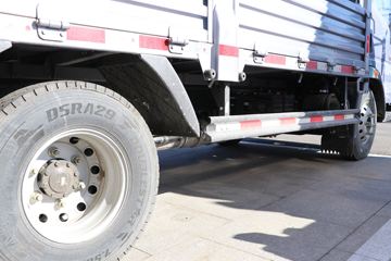 �й�����HOWO ͳ˧ 130���� 4.15�׵��������Ῠ(����)(����)(ZZ1047F3315F144)ͼƬ