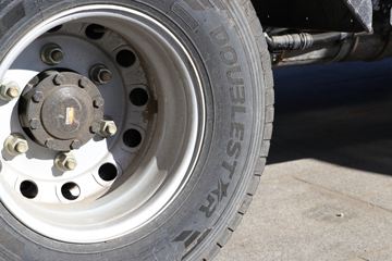 �й�����HOWO ͳ˧ 130���� 4.15�׵��������Ῠ(����)(����)(ZZ1047F3315F144)ͼƬ