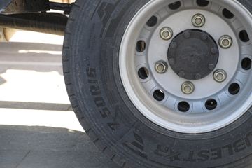 �й�����HOWO ͳ˧ 130���� 4.15�׵��������Ῠ(����)(����)(ZZ1047F3315F144)ͼƬ