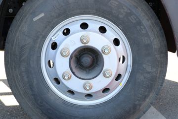 �й�����HOWO ͳ˧ 2022�� 160���� 4X2 4.15�׵��Ų�դ�Ῠ(����)(ZZ5047CCYG3315F144)ͼƬ