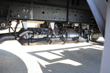 �й�����HOWO ͳ˧ 2022�� 160���� 4X2 4.15�׵��Ų�դ�Ῠ(����)(ZZ5047CCYG3315F144)ͼƬ