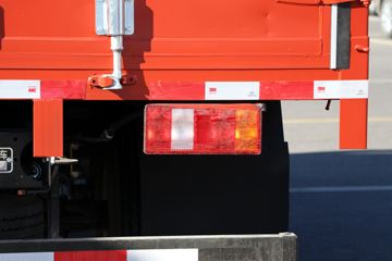 �й�����HOWO ͳ˧ 2022�� 160���� 4X2 4.15�׵��Ų�դ�Ῠ(����)(ZZ5047CCYG3315F144)ͼƬ