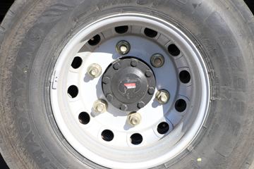 �й�����HOWO ͳ˧ 2022�� 160���� 4X2 4.15�׵��Ų�դ�Ῠ(����)(ZZ5047CCYG3315F144)ͼƬ