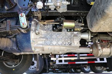 �й�����HOWO ͳ˧ 2022�� 160���� 4X2 4.15�׵��Ų�դ�Ῠ(����)(ZZ5047CCYG3315F144)ͼƬ