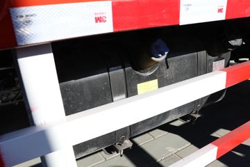 �й�����HOWO ͳ˧ 2022�� 160���� 4X2 4.15�׵��Ų�դ�Ῠ(����)(ZZ5047CCYG3315F144)ͼƬ