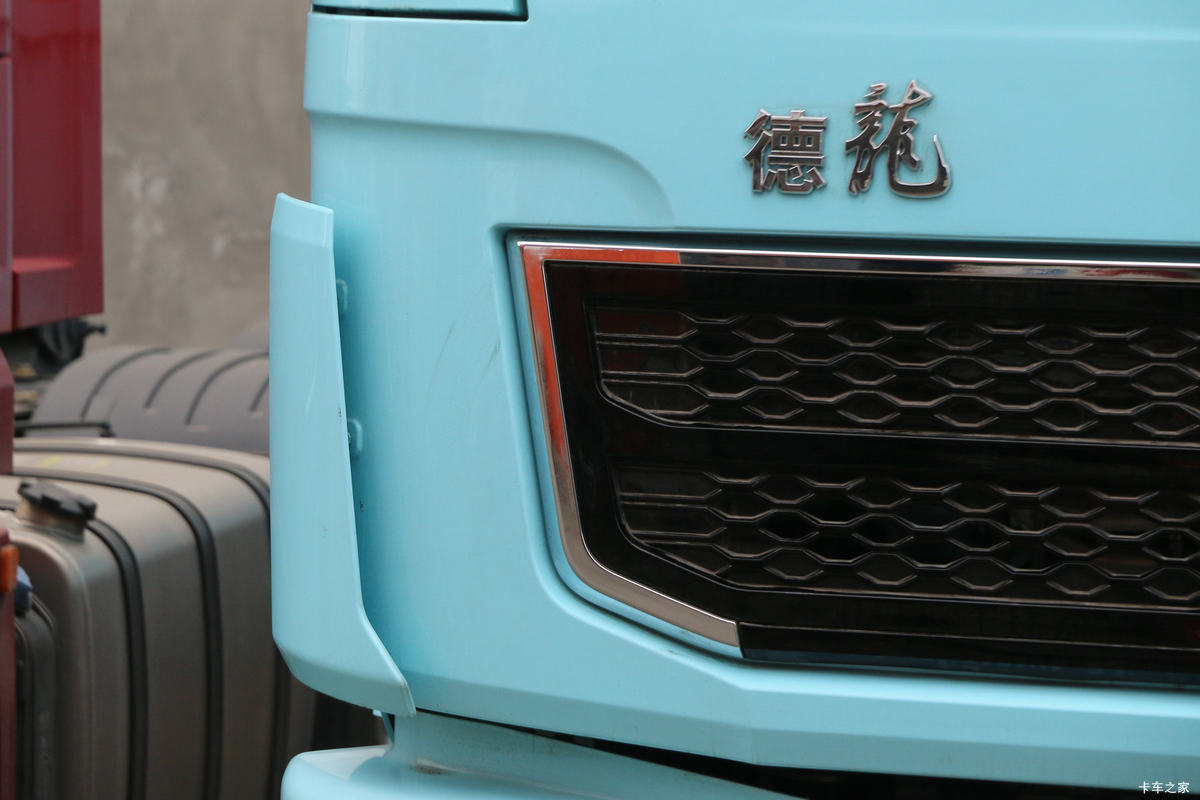 ؿ L5000 ͨ 220 4X2 6.8ײդʽػ()(SX5189CCYLA501F2)                                                