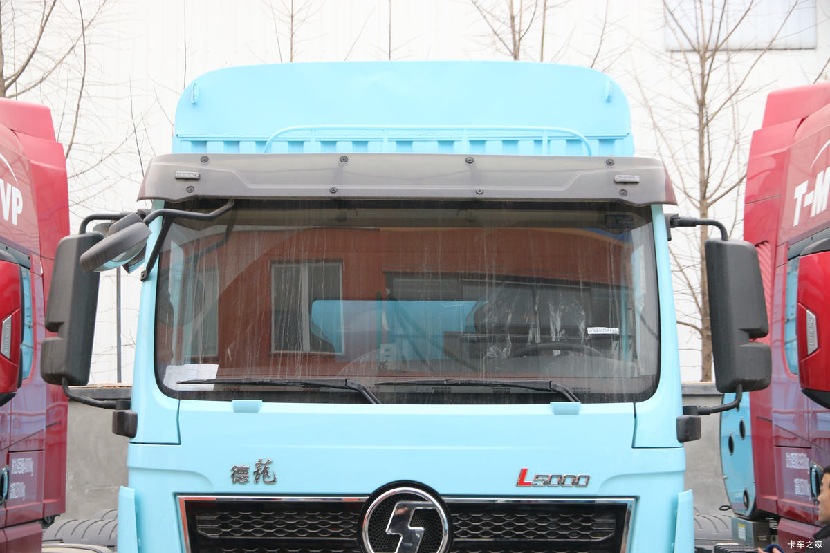 ؿ L5000 ͨ 220 4X2 6.8ײդʽػ()(SX5189CCYLA501F2)                                                