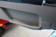 陕汽重卡 德龙L5000 绿通版 220马力 4X2 6.8米仓栅式载货车(国六) 陕汽重卡 德龙L5000 绿通版 220马力 4X2 6.8米仓栅式载货车(国六)