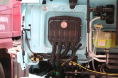 陕汽重卡 德龙L5000 绿通版 220马力 4X2 6.8米仓栅式载货车(国六) 陕汽重卡 德龙L5000 绿通版 220马力 4X2 6.8米仓栅式载货车(国六)