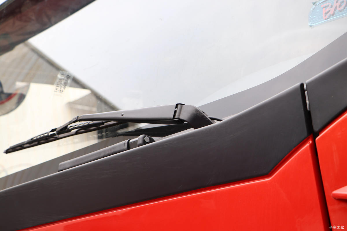 �й�����HOWO G5X�п� 220���� 6.75���Ű��դʽ�ػ���(����)(ZZ5187CCYK521DF1)���                                                