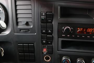 �й�����HOWO G5X�п� 220���� 6.75���Ű��դʽ�ػ���(����)(ZZ5187CCYK521DF1)ͼƬ