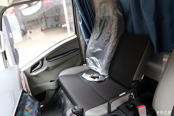 购济宁弘伟统帅载货车 享高达0.2万优惠