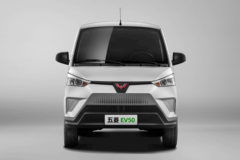 五菱新能源EV50，9号之前优惠促销，活动优惠5万元