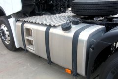 陕汽重卡 德龙X6000 560马力 6X4 AMT自动挡牵引车(国六)(SX4259GD4Q2)