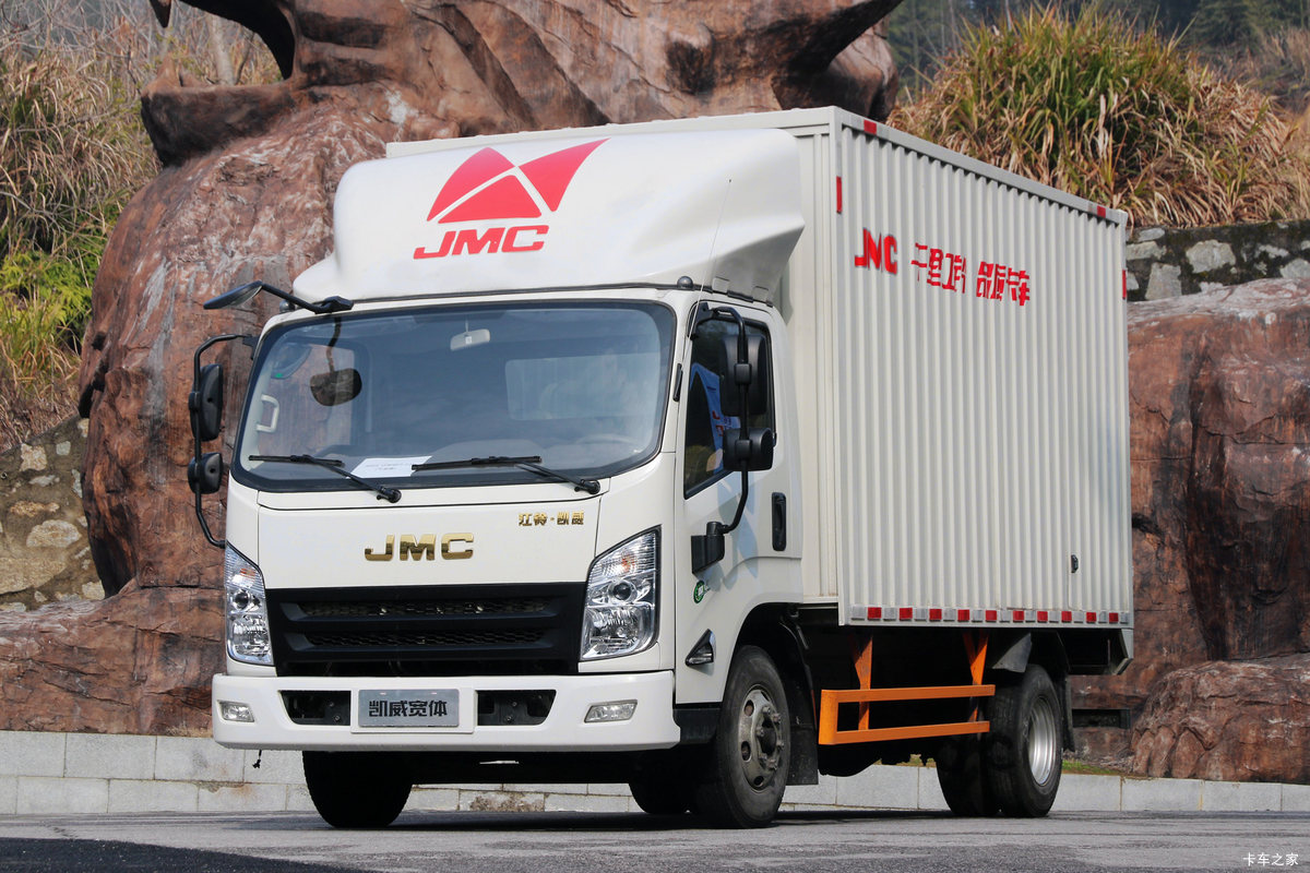 江铃 凯威中体 豪华版 160马力 4.2米单排厢式轻卡(国六)