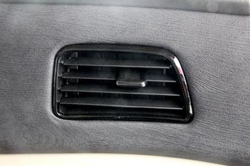 �����ؿ� ����L5000 �콢�� 260���� 4X2 9.8����ʽ�ػ���(����)(SX5189XXYLA721F2)ͼƬ