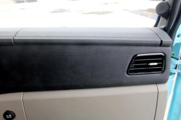 �����ؿ� ����L5000 �콢�� 260���� 4X2 9.8����ʽ�ػ���(����)(SX5189XXYLA721F2)ͼƬ