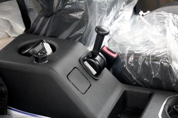 �����ؿ� ����L5000 �콢�� 260���� 4X2 9.8����ʽ�ػ���(����)(SX5189XXYLA721F2)ͼƬ