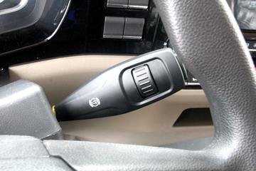 �����ؿ� ����L5000 �콢�� 260���� 4X2 9.8����ʽ�ػ���(����)(SX5189XXYLA721F2)ͼƬ