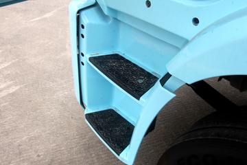 �����ؿ� ����L5000 �콢�� 260���� 4X2 9.8����ʽ�ػ���(����)(SX5189XXYLA721F2)ͼƬ