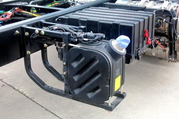 �����ؿ� ����L5000 �콢�� 260���� 4X2 9.8����ʽ�ػ���(����)(SX5189XXYLA721F2)ͼƬ