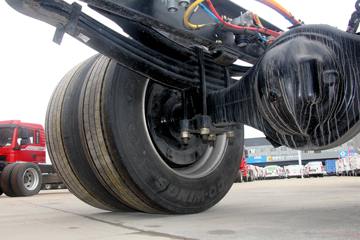 �����ؿ� ����L5000 �콢�� 260���� 4X2 9.8����ʽ�ػ���(����)(SX5189XXYLA721F2)ͼƬ