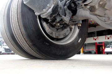 �����ؿ� ����L5000 �콢�� 260���� 4X2 9.8����ʽ�ػ���(����)(SX5189XXYLA721F2)ͼƬ