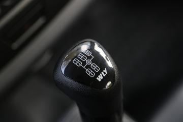 ���� ����K5 130���� 4.15�׵�����ʽ�Ῠ(����)ͼƬ