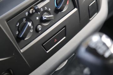 ���� ����K5 130���� 4.15�׵�����ʽ�Ῠ(����)ͼƬ
