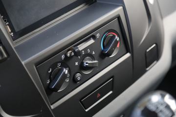 ���� ����K5 130���� 4.15�׵�����ʽ�Ῠ(����)ͼƬ