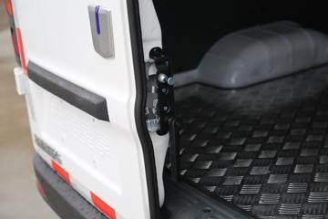 Զ�� ����V6E 3T 2.8�״��綯��ջ���38.64kWhͼƬ