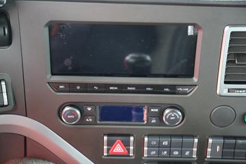 �й������ɶ����ó� ����V7-X 460���� 6X4 ǣ����(����)ͼƬ