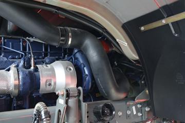 �й������ɶ����ó� ����V7-X 460���� 6X4 ǣ����(����)ͼƬ