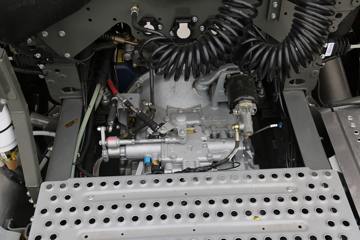 �й������ɶ����ó� ����V7-X 460���� 6X4 ǣ����(����)ͼƬ