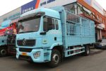 陕汽重卡 德龙L5000 绿通版 220马力 4X2 6.8米仓栅式载货车(高顶)