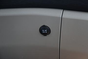 �����ؿ� ����L5000 ��ͨ�� 220���� 4X2 6.8�ײ�դʽ�ػ���(�߶�)ͼƬ