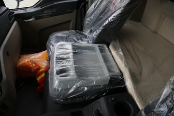 �����ؿ� ����L5000 ��ͨ�� 220���� 4X2 6.8�ײ�դʽ�ػ���(�߶�)ͼƬ