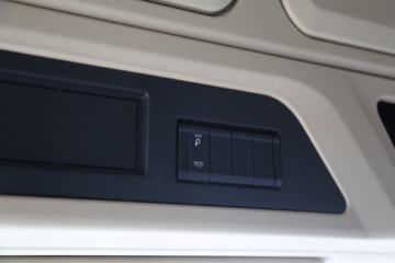 �����ؿ� ����L5000 ��ͨ�� 220���� 4X2 6.8�ײ�դʽ�ػ���(�߶�)ͼƬ