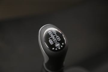 �����ؿ� ����L5000 ��ͨ�� 220���� 4X2 6.8�ײ�դʽ�ػ���(�߶�)ͼƬ