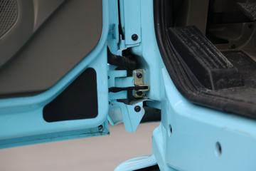 �����ؿ� ����L5000 ��ͨ�� 220���� 4X2 6.8�ײ�դʽ�ػ���(�߶�)ͼƬ