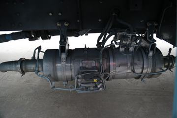 �����ؿ� ����L5000 ��ͨ�� 220���� 4X2 6.8�ײ�դʽ�ػ���(�߶�)ͼƬ