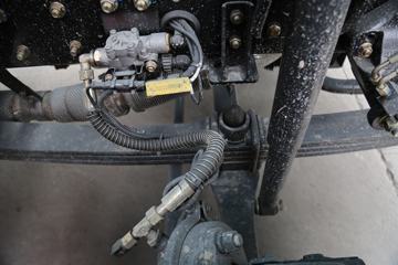 �����ؿ� ����L5000 ��ͨ�� 220���� 4X2 6.8�ײ�դʽ�ػ���(�߶�)ͼƬ