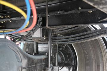 �����ؿ� ����L5000 ��ͨ�� 220���� 4X2 6.8�ײ�դʽ�ػ���(�߶�)ͼƬ