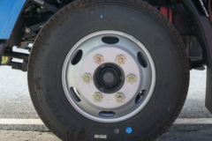 江铃 凯威宽体 143马力 4.2米单排厢式轻卡(国六)(气刹)(JX5045XXYTGE26)