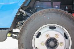 江铃 凯威宽体 143马力 4.2米单排厢式轻卡(国六)(气刹)(JX5045XXYTGE26)